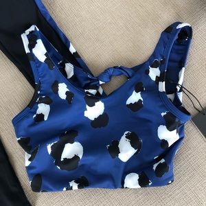 Strut this cosmo bra